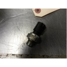 110D018 Engine Oil Pressure Sensor For 10-14 GMC Yukon XL 1500 Denali 6.2 12673134
